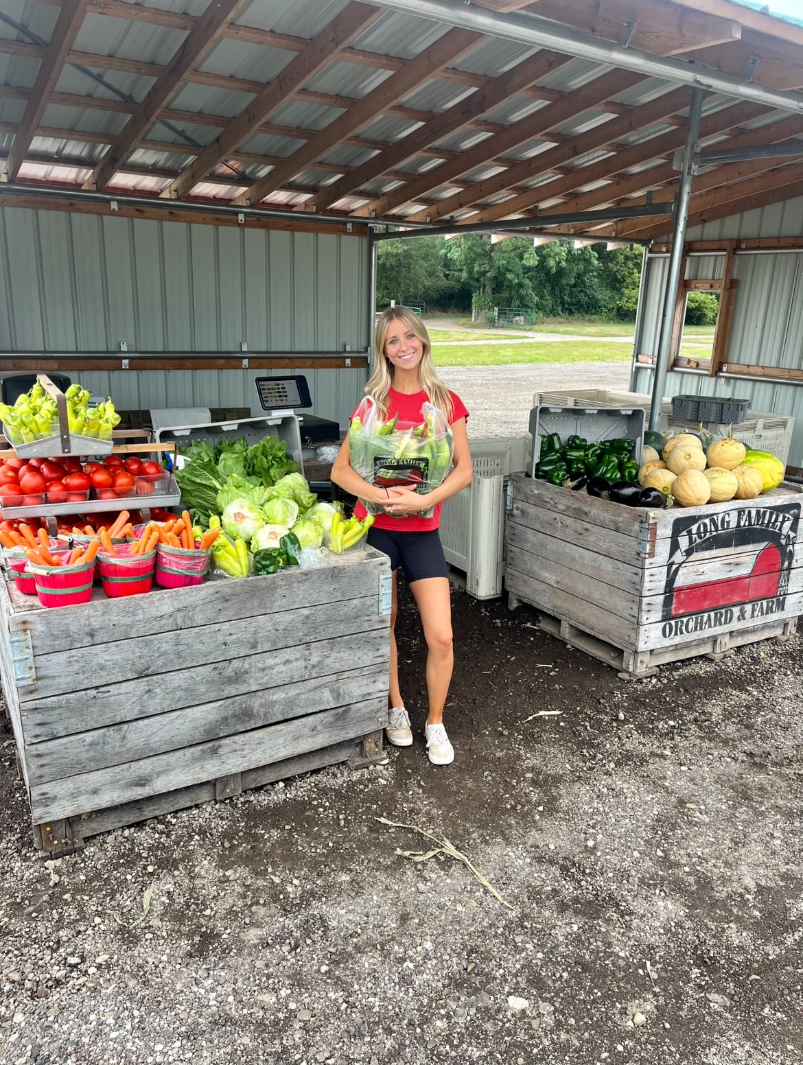 The vegetable stand crew at Long Family Orchard